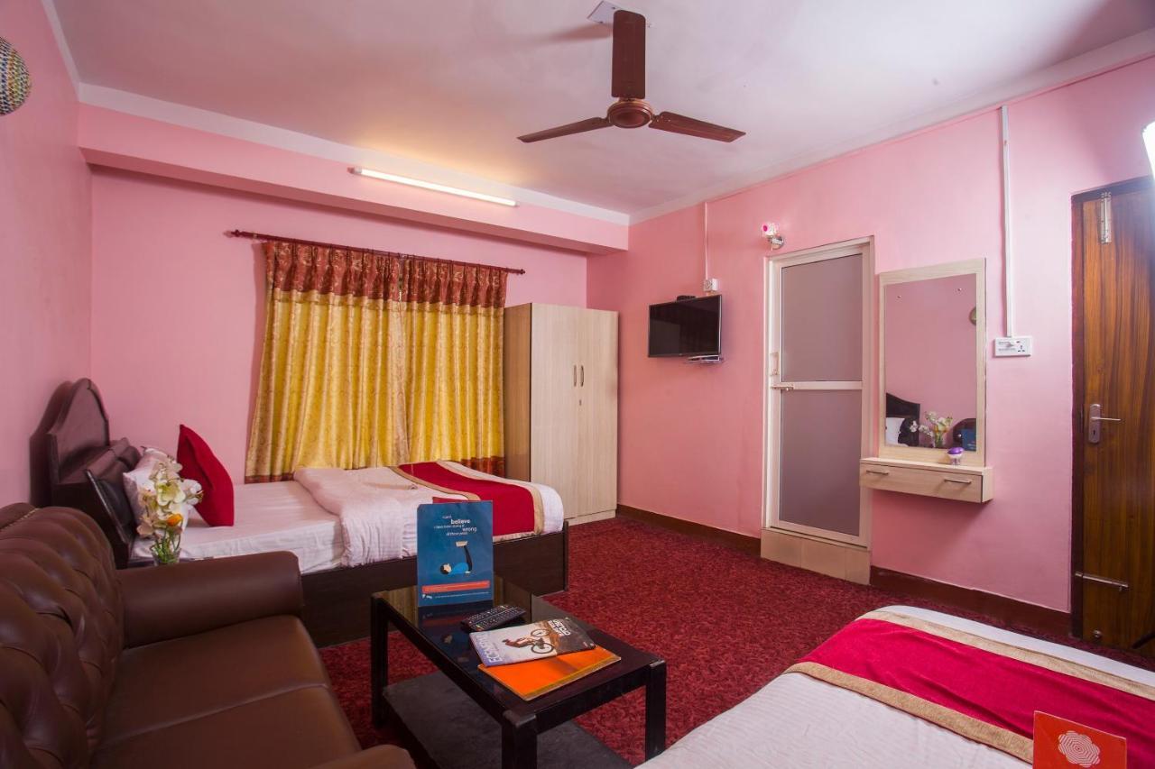 Oyo 161 Ram Janaki Hotel Kathmandu Exterior foto